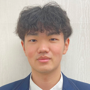 山肩 俊也さん